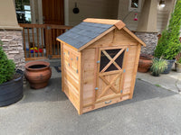 ★★ Solid Craftsman Cedar Chicken Coop ★★